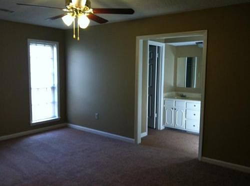5th image of 6021 Tall Willow Dr