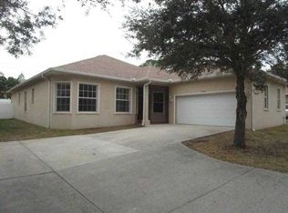 654 Arbor Ln, Largo, FL 33770