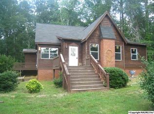507 7th St NW, Fort Payne, AL 35967