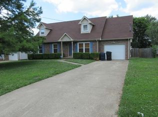 297 Audrea Ln, Clarksville, TN 37042