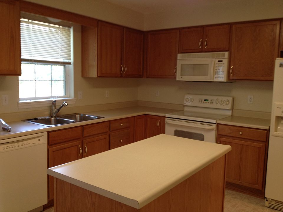 beautiful kitchen with island