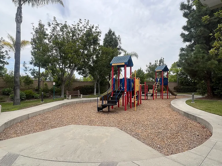 912 Mira Lago Way — Photo 25