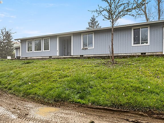 5th image of 220 Wells Rd