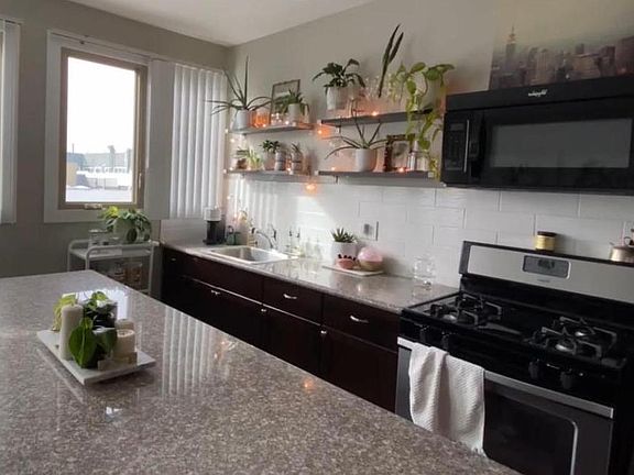 3rd image of 3852 4th Ave #1