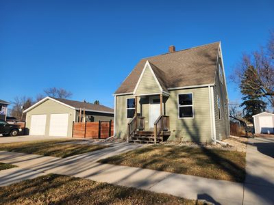 515 5th Ave SW, Pipestone, MN, 56164