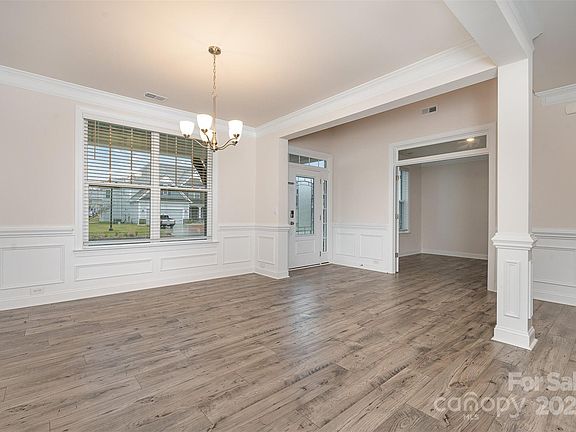 5th image of 9299 Vecchio Dr