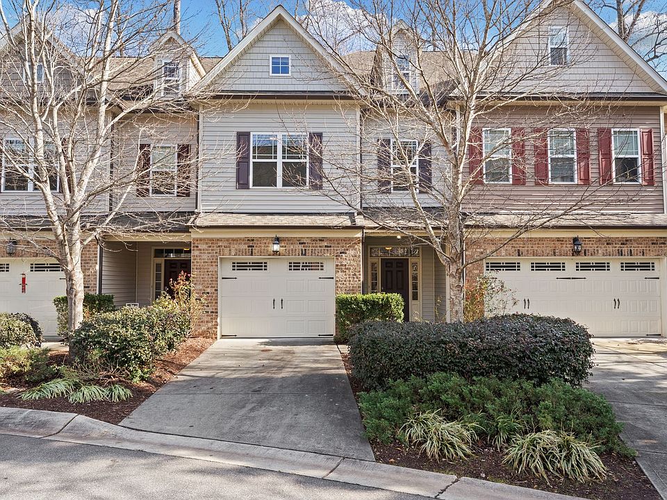 1st image of 306 Rose Walk Ln