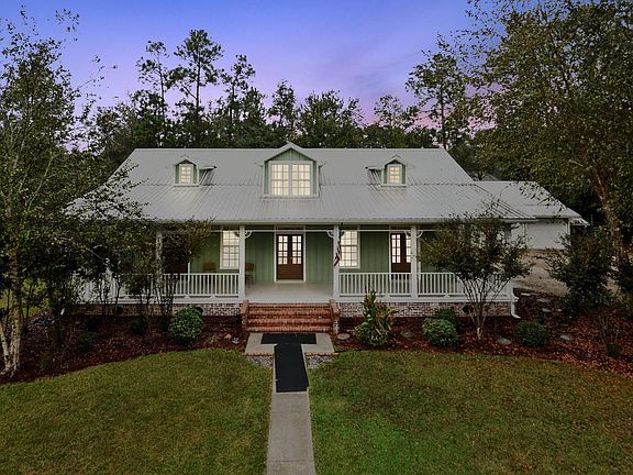 2nd image of 739 Ahi Dr