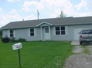 773 S Vine St, Marshfield, MO 65706