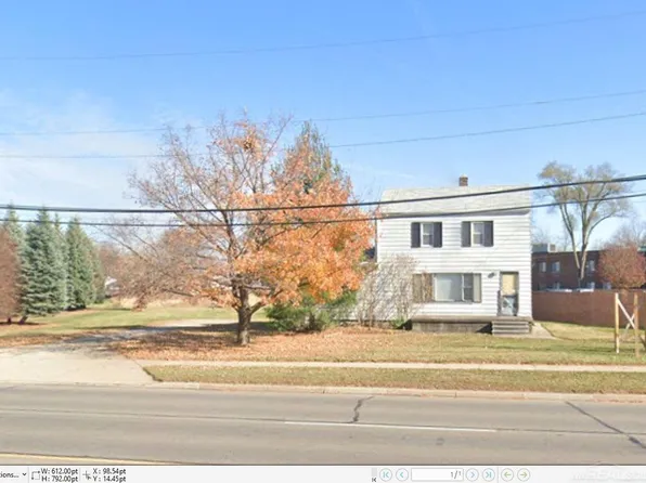 33420 Utica Rd, Fraser, MI 48026