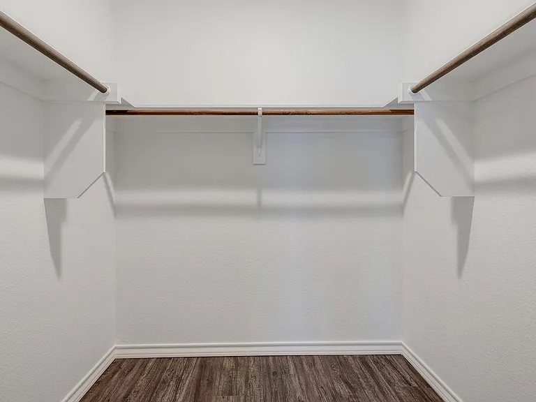 1310 N Reagan St — Photo 11