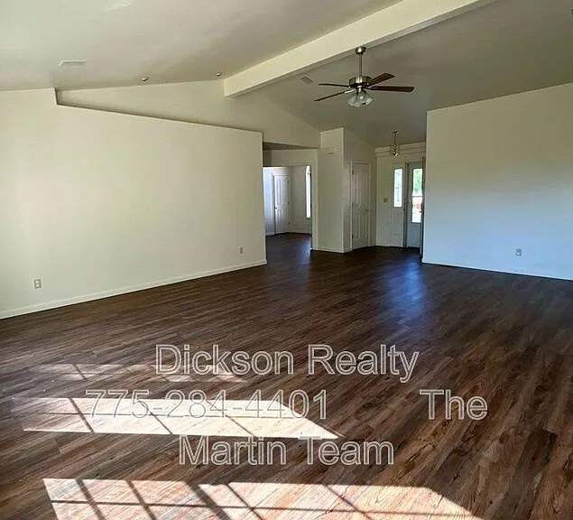 1227 Green Valley Dr — Photo 4