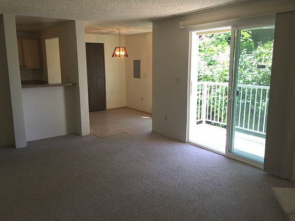 5th image of 4701 176th St SW APT A4