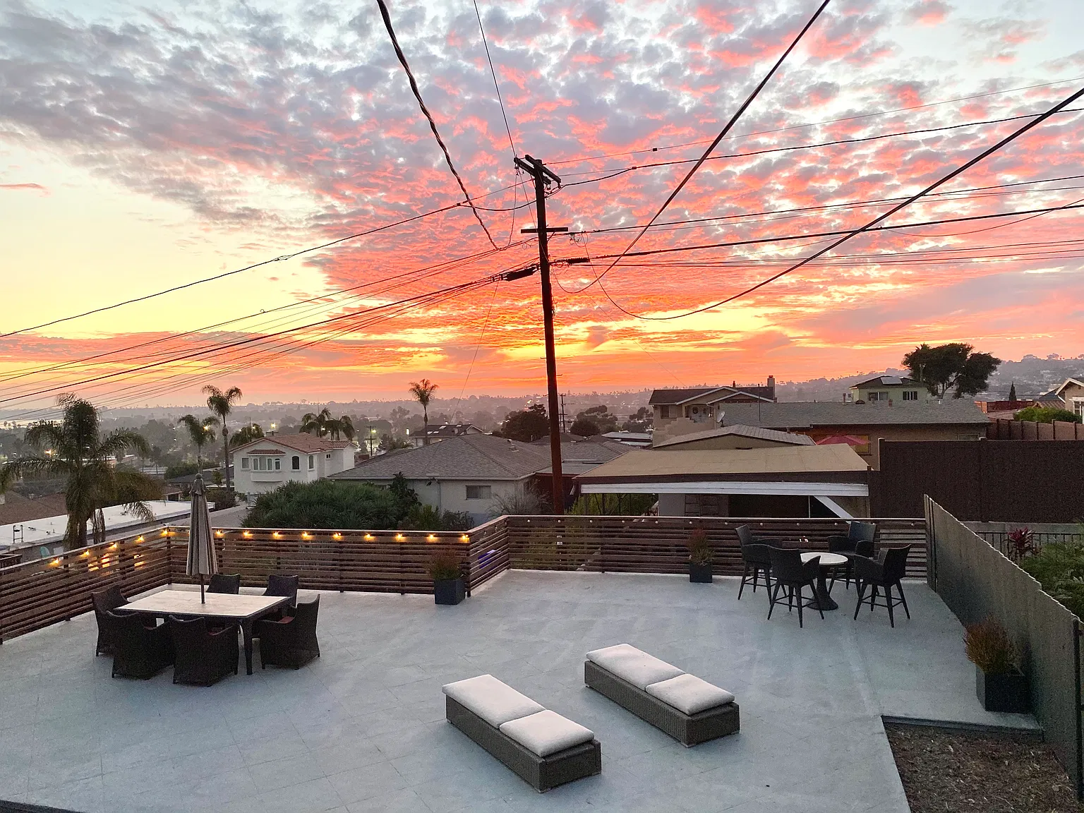 4 bed, 2200 sqft, $8,000 — Photo 1
