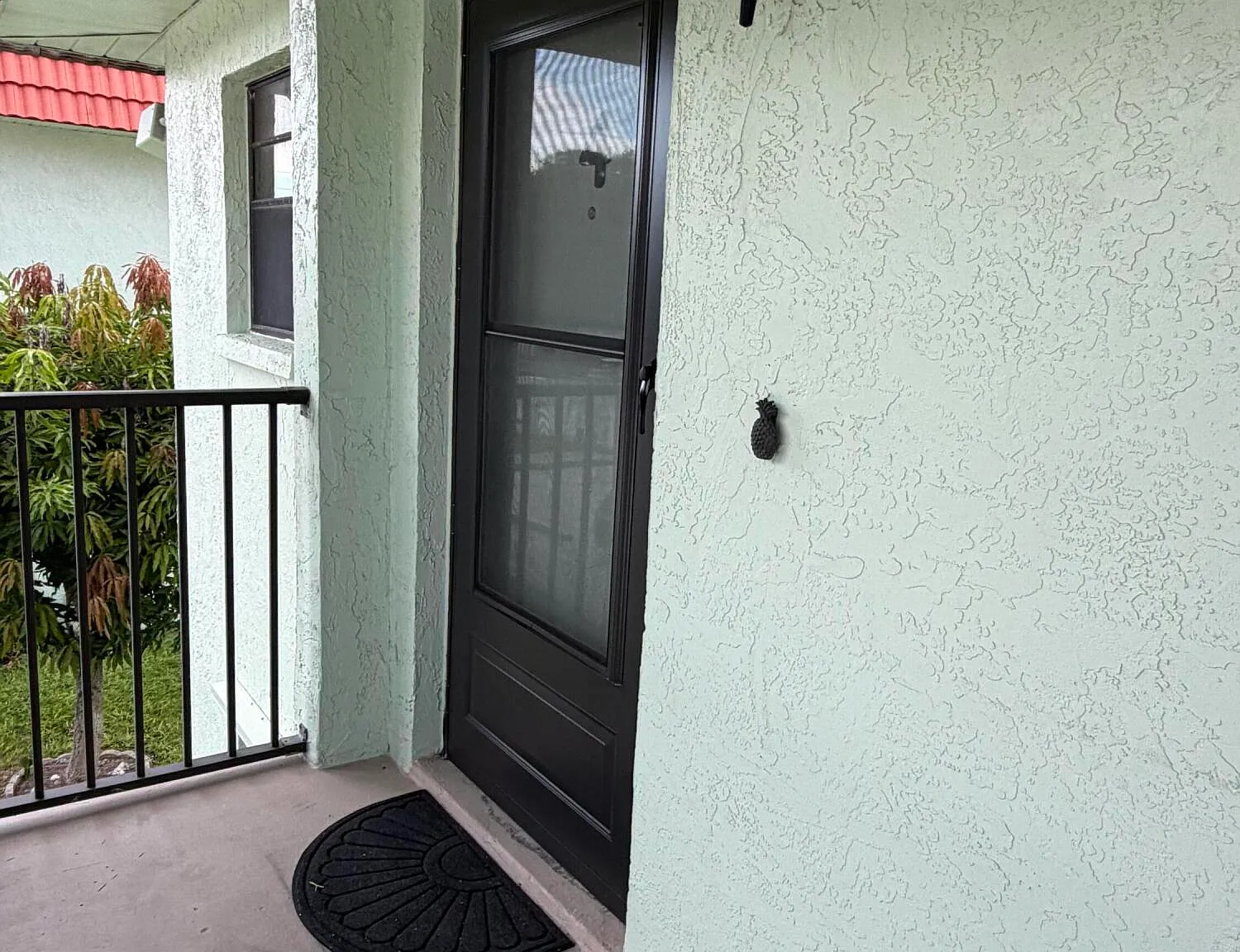 2 bed, 2.0 bath, 1064 sqft, $2,200 — Photo 3