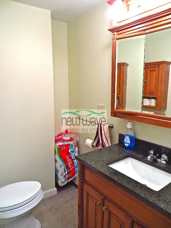 4 bed, 1200 sqft, $6,400 — Photo 4