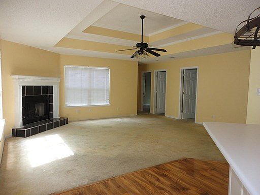 2nd image of 2904 Melrose Dr