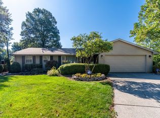 4102 Glenview Ct, Fort Wayne, IN 46815