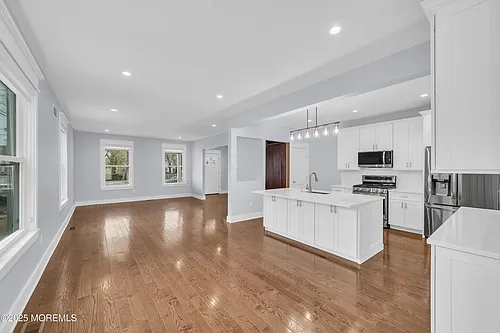 83 Pearl St Photo 1