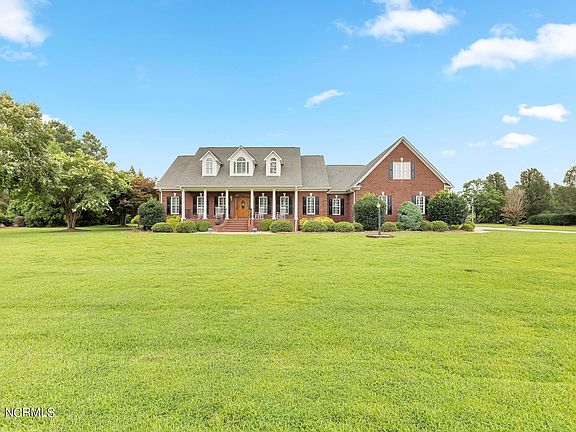 2nd image of 2868 Remington Way