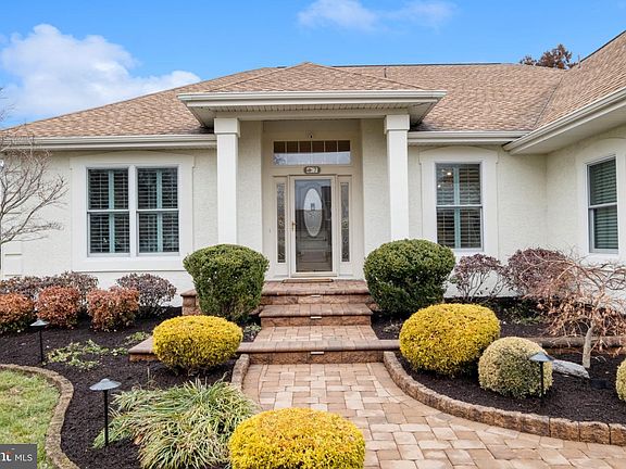 2nd image of 7 Wilkins Rd