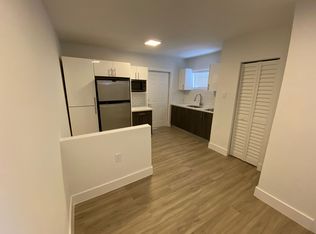 11310 Peachtree Dr, Miami, FL 33161