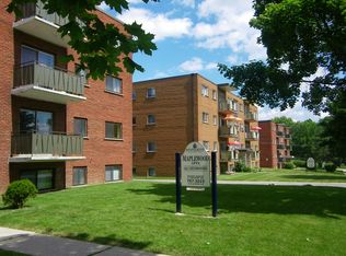 11 Delaware Ave, Guelph, ON N1E 3V3