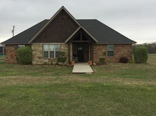 1873 Fr 196 N, Blossom, TX 75416