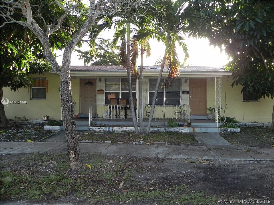 1st image of 1119-1121 N 24th Ave