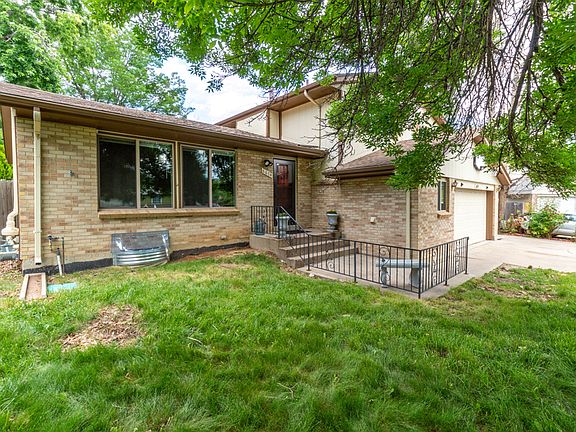 4th image of 6674 Braun Ct