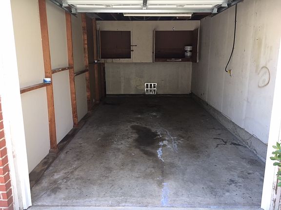 2nd image of 995 Ponderosa Ave #D