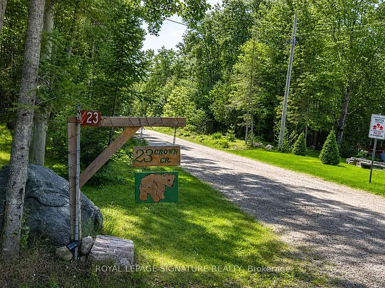 23 Crown Ct — Photo 24