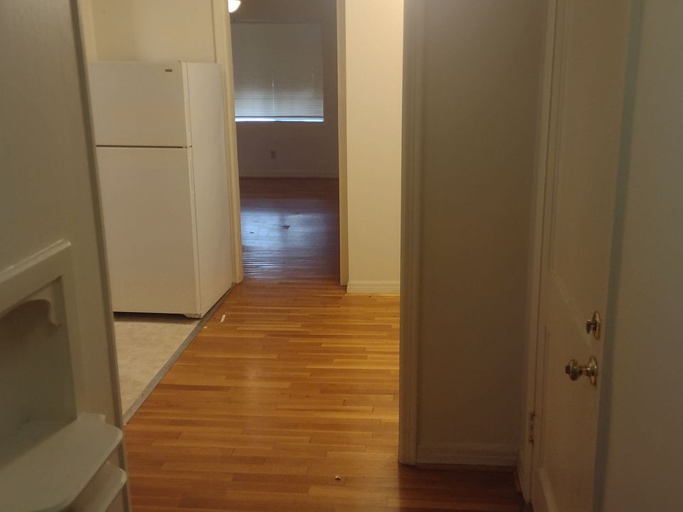1st image of 818 Cumberland St APT 6