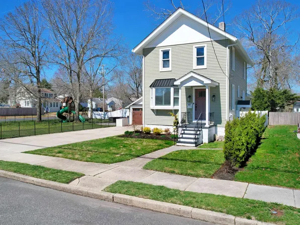 817 1st St, Northfield, NJ 08225