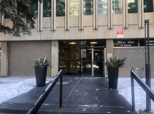 10011 116th St NW #403, Edmonton, AB T5K1V4