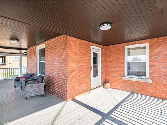 3rd image of 120 Caithness St E