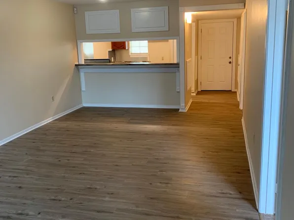 675 Wooddale Blvd APT 56, Baton Rouge, LA 70806