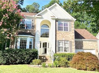 2504 Bryarton Woods Dr, Raleigh, NC 27606