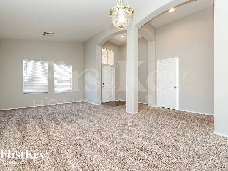 1527 Paradise Reef Ave — Photo 5