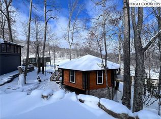 528 Briarcliff Rd, Banner Elk, NC 28604