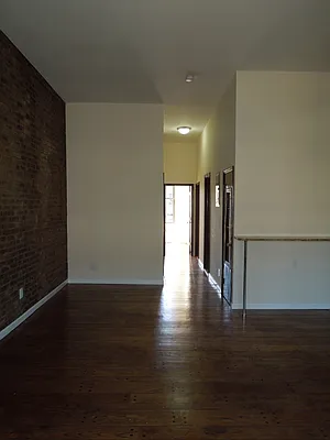 Rented by REAL New York | media 14