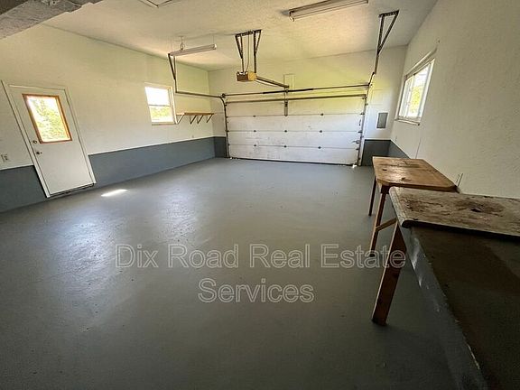 5th image of 39 Bluegrass Ct
