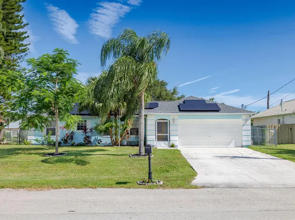 1591 SE North Blackwell Drive, Port St Lucie, FL 34952