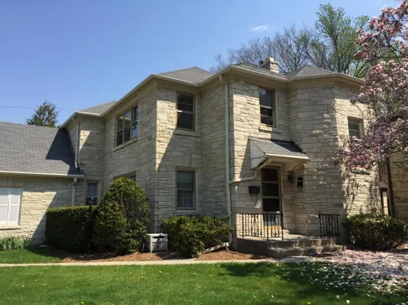 2310 N Menomonee River Pkwy, Wauwatosa, WI 53226