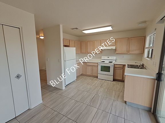 2nd image of 2480 W Chris Oliver Way