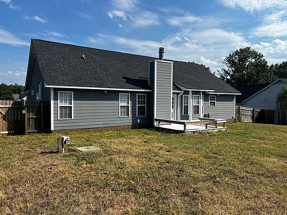 2nd image of 106 Alexander Ct