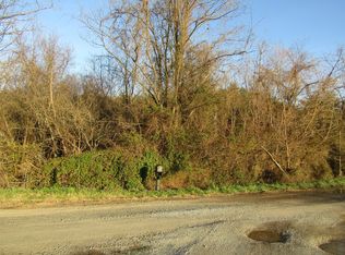 17 Burnett Chapel Ln, Greeneville, TN 37743