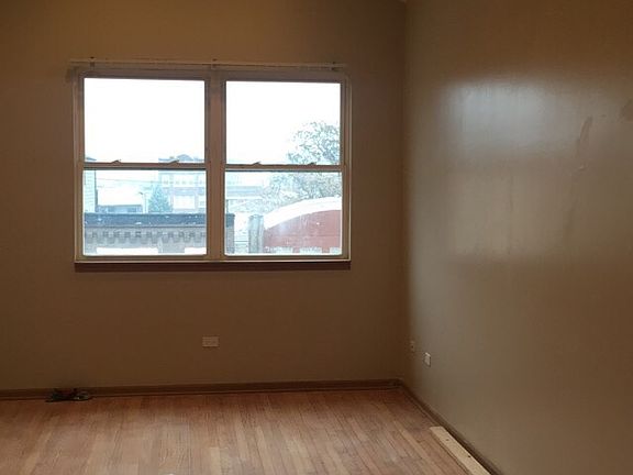 2nd image of 4315 W Gladys Ave APT 3F