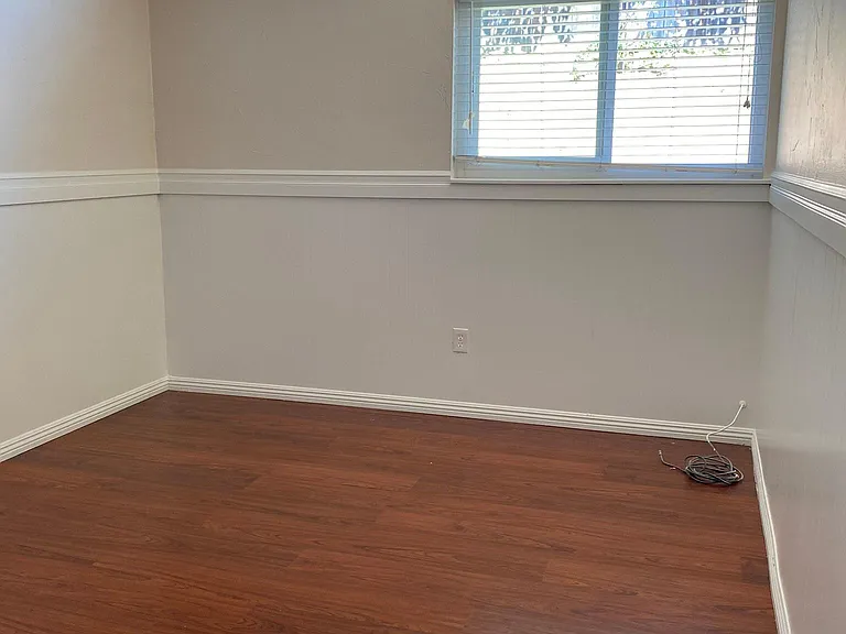 13729 Frame Rd — Photo 18