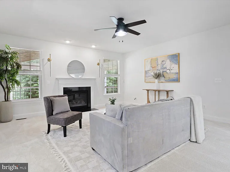 41595 Revival Dr — Photo 14